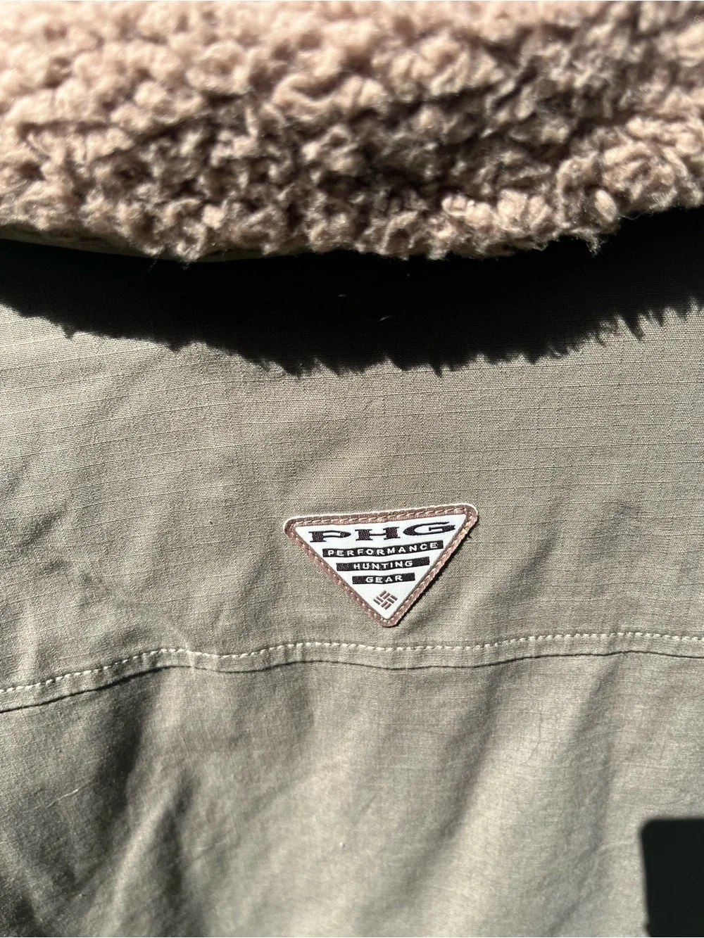 Women’s Columbia Olive Green Lightweight Utility Jacket with Tan Sherpa Collar